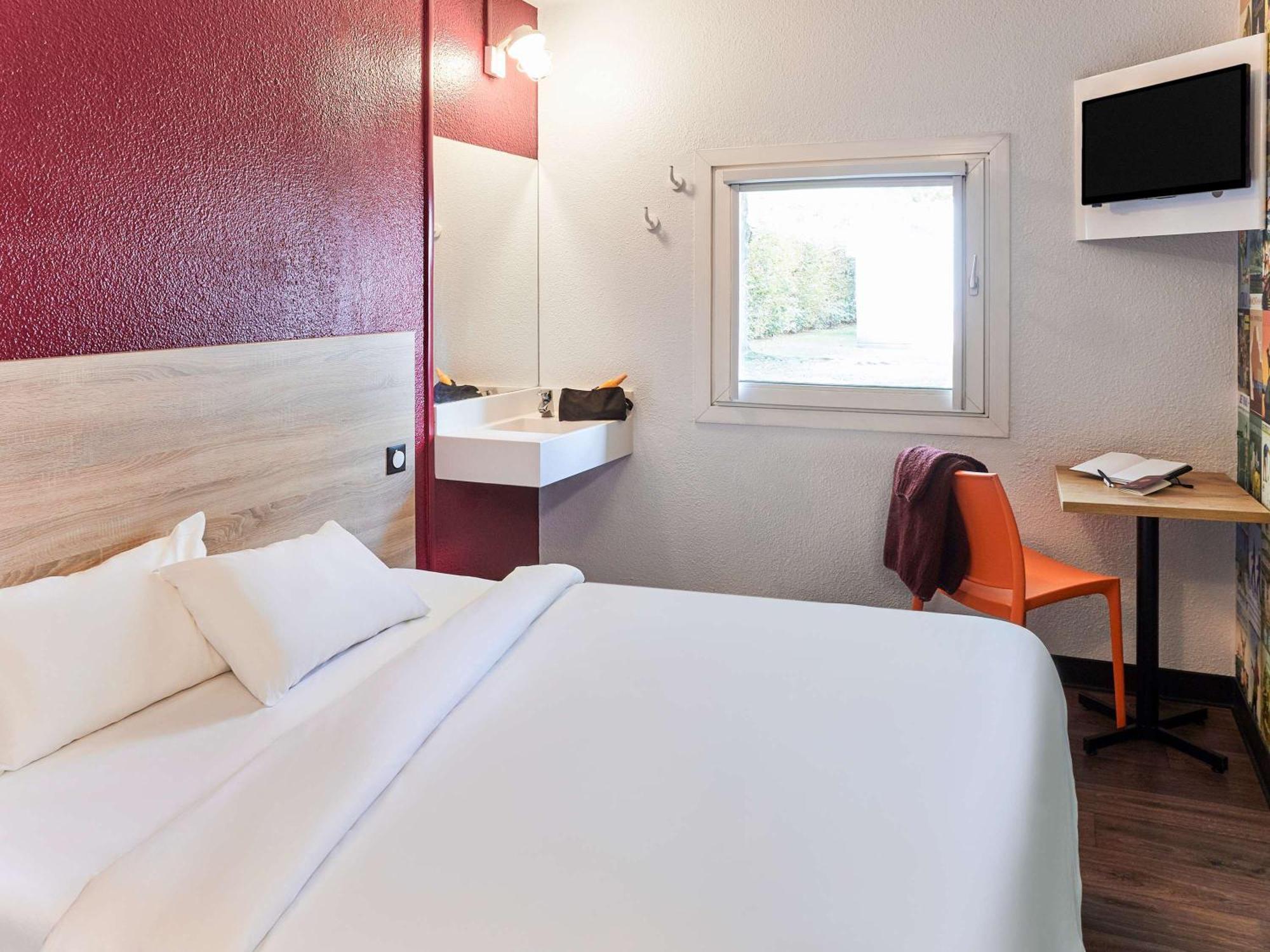 Hotelf1 Clermont Ferrand Est Ngoại thất bức ảnh
